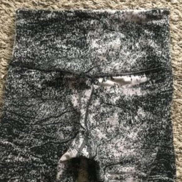 Women's Athleta Elation Glade High Rise 7/8  Tights Leggings - Picture 6 of 8